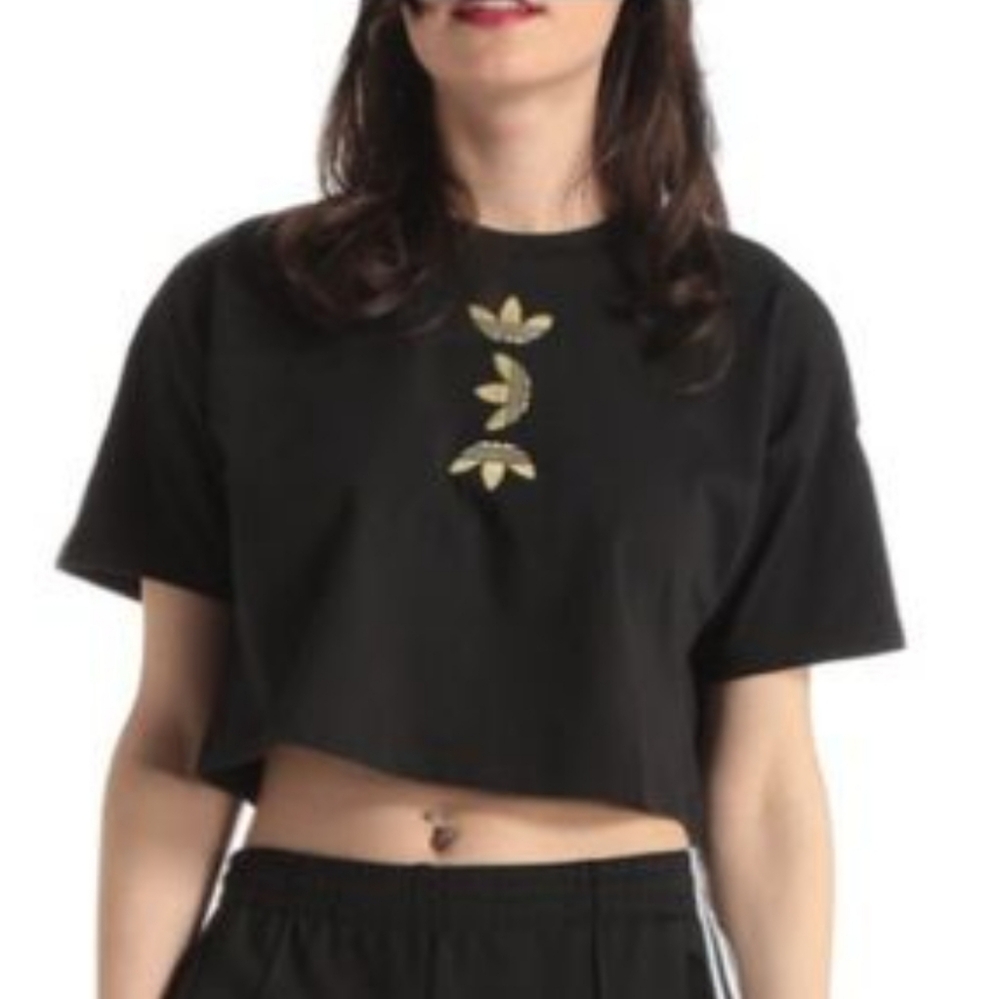 Adidas gold logo crop top!